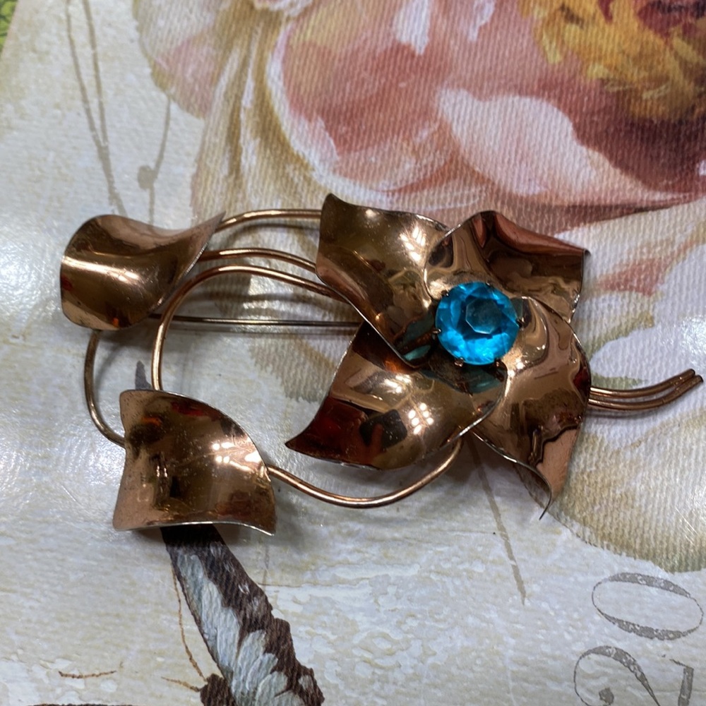 Sterling by Jordan flower brooch w/ vermeil & aqua stone Vintage 3 5/8” x 2” - Picture 2 of 9